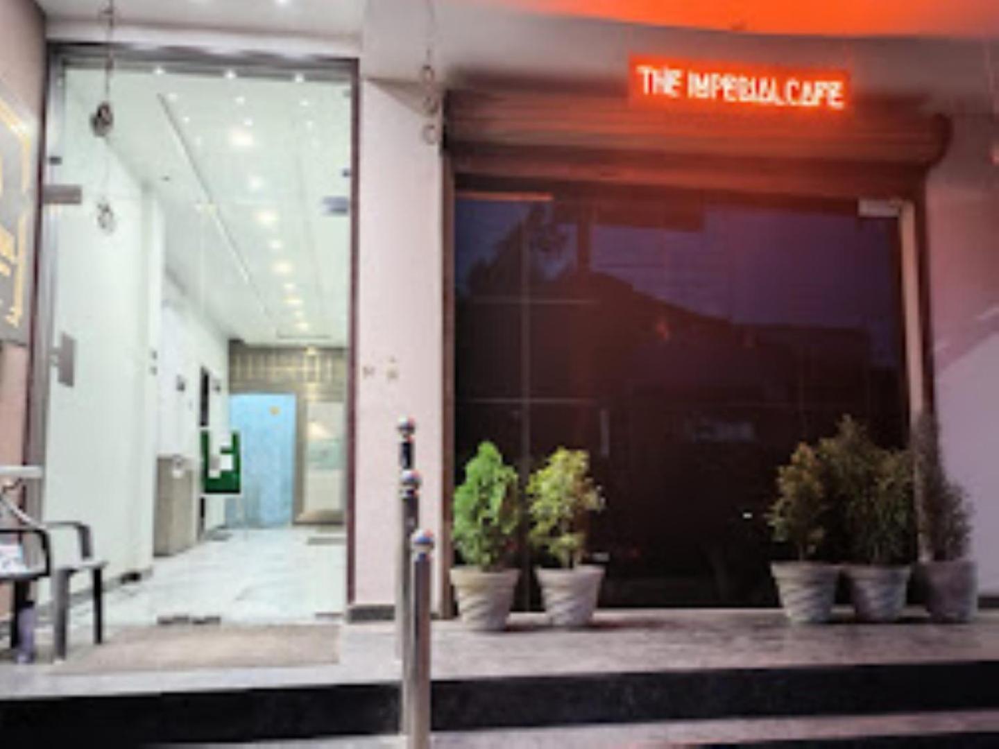 The Imperial Hotel And Convention Centre 칸푸르 외부 사진