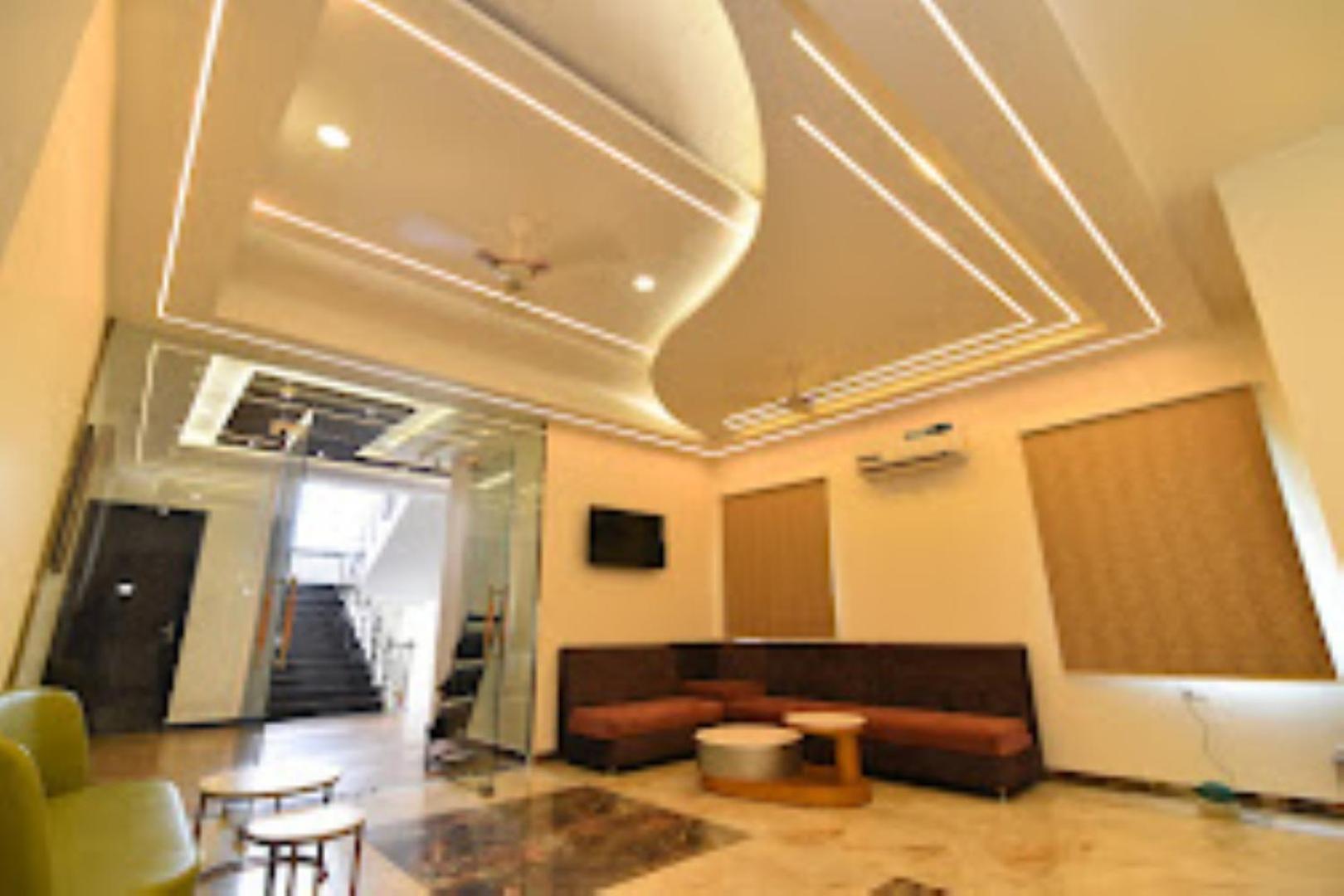 The Imperial Hotel And Convention Centre 칸푸르 외부 사진